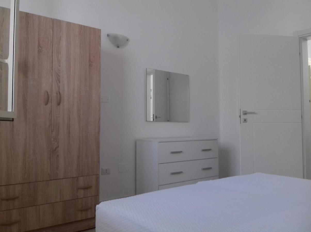 Lucy Apartment Torre Lapillo Bagian luar foto