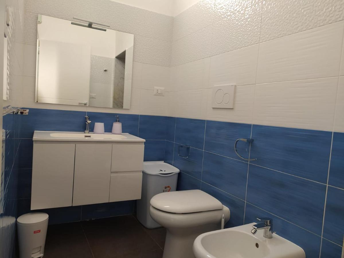 Lucy Apartment Torre Lapillo Bagian luar foto