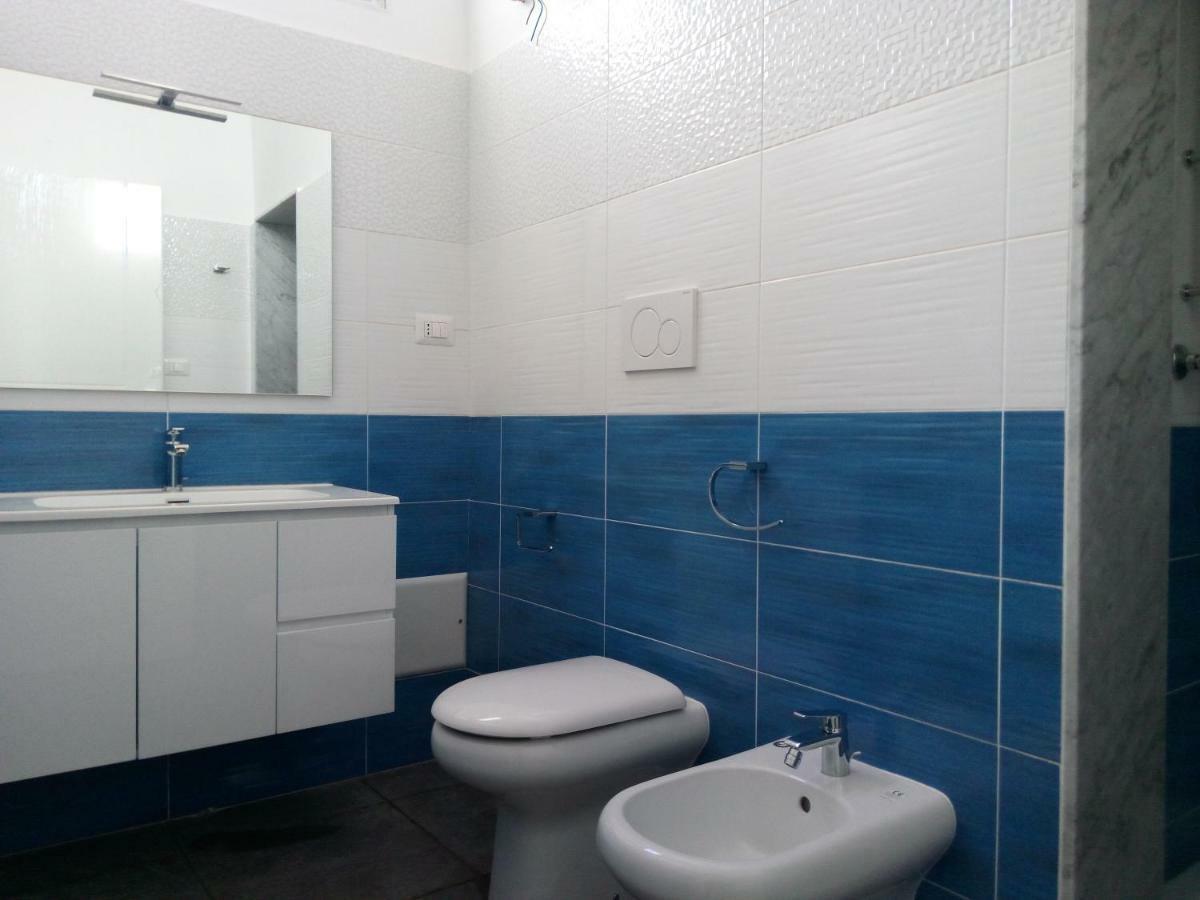 Lucy Apartment Torre Lapillo Bagian luar foto