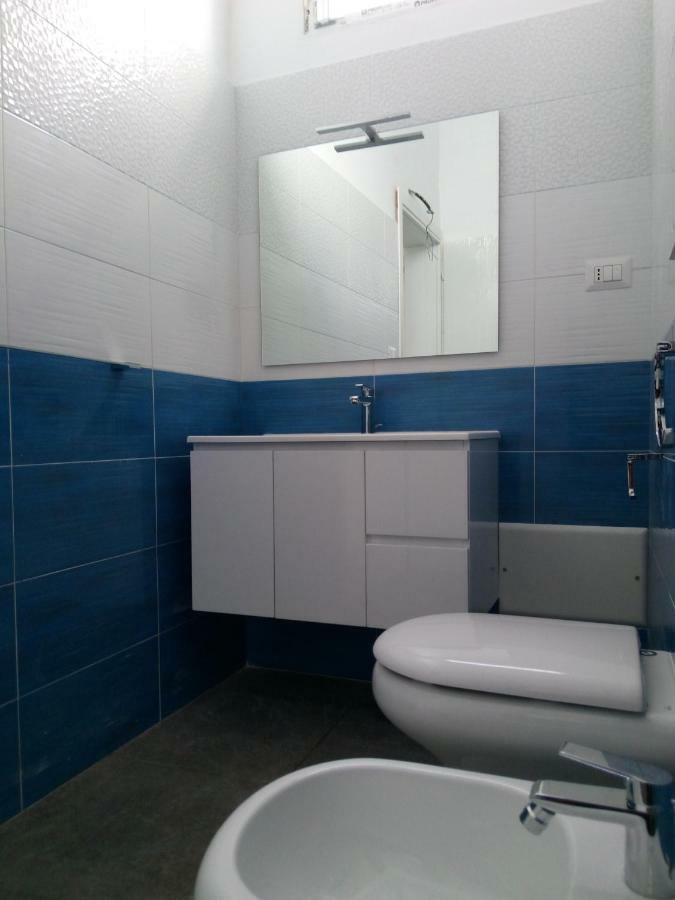 Lucy Apartment Torre Lapillo Bagian luar foto
